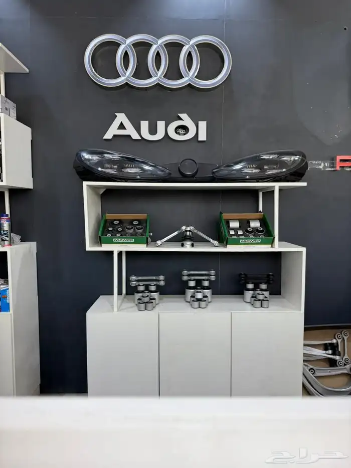 قطع ا لاودي  البنتلي  البورش  المزراتي 11