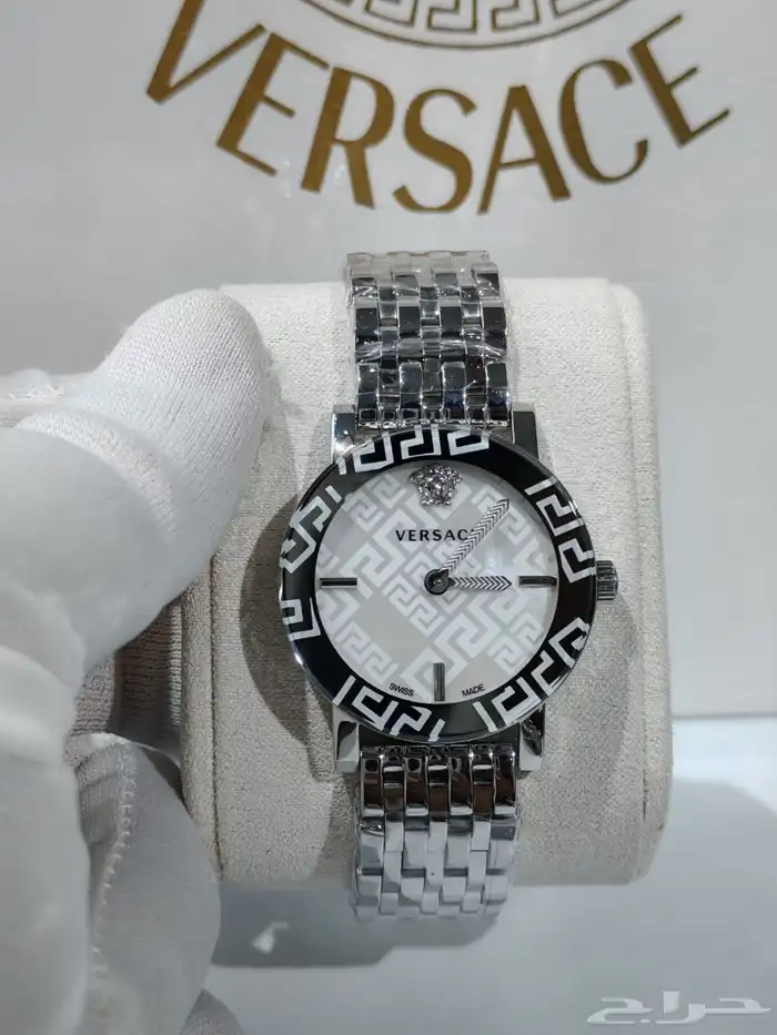 ساعة فرساتشي نسائية 7