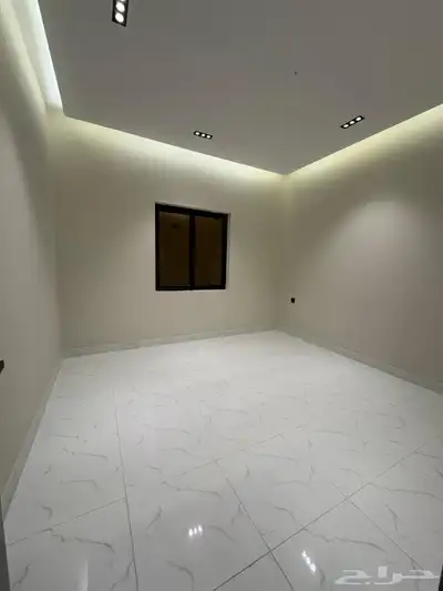للبيع شقق تمليك متوفر ارضي واول وثاني وملحق 4