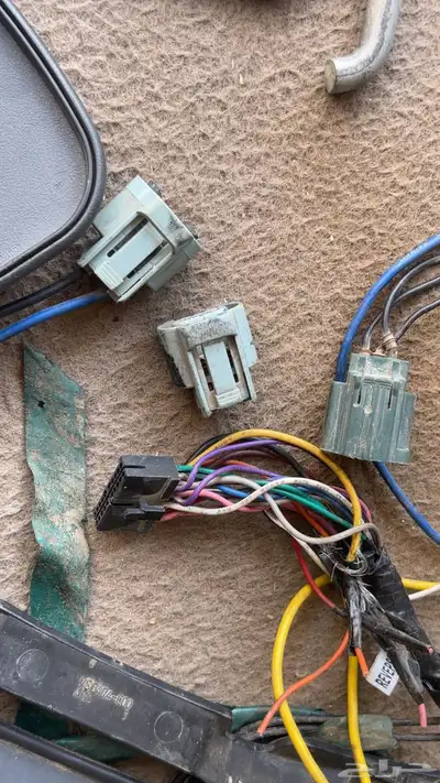 قطع فورد ماركيز وفكتوريا للبيع 19