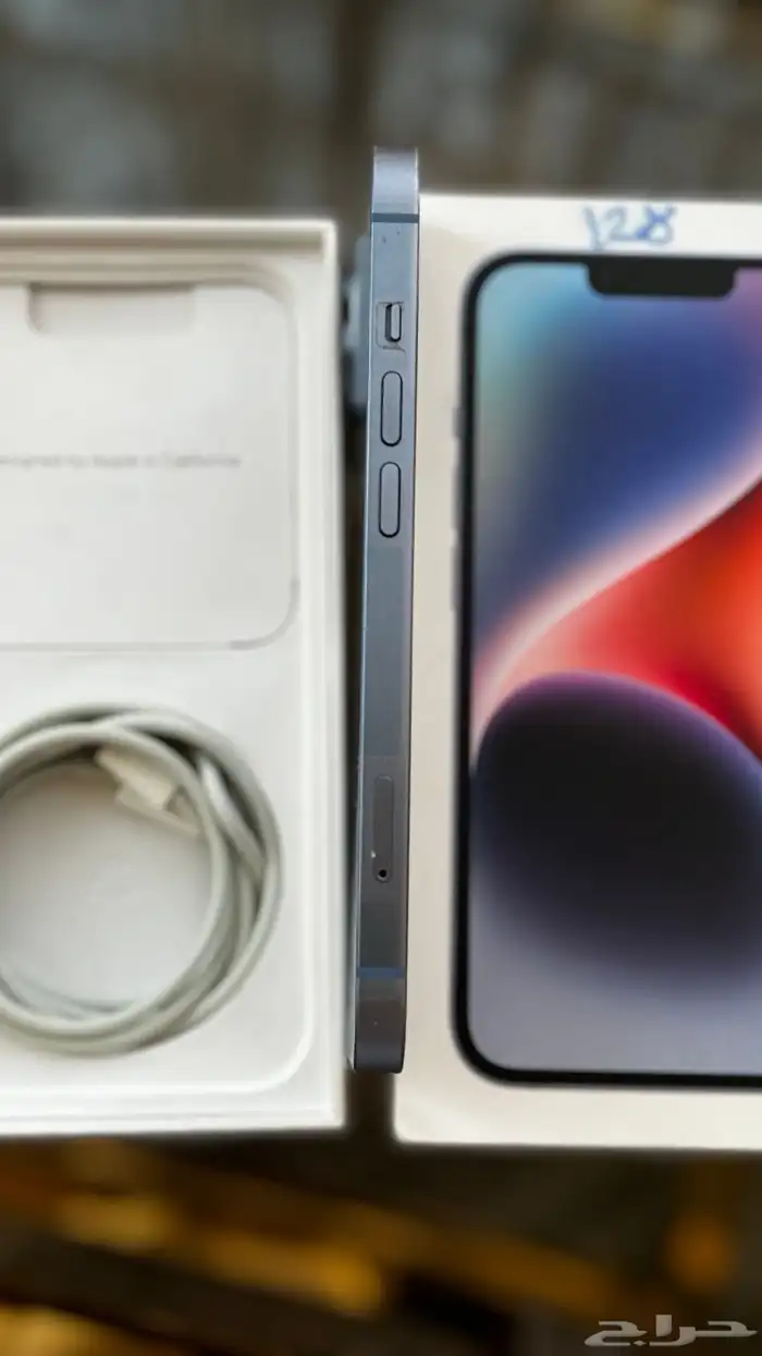 ايفون 14 عادي 2