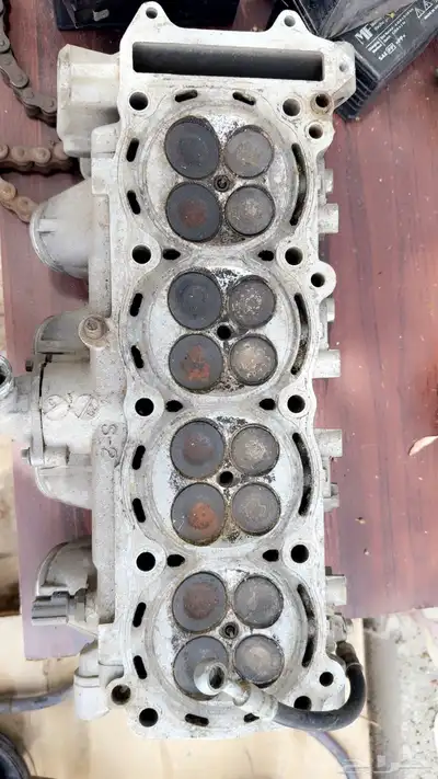 قطع غيار دباب سوزوكي 750 و بانشي Z400 موضحه في الصور 9