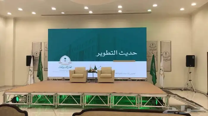 تنظيم معارض وبوثات شاشات p2.6 و p3 بالمتر وشاشات تفاعلية 18