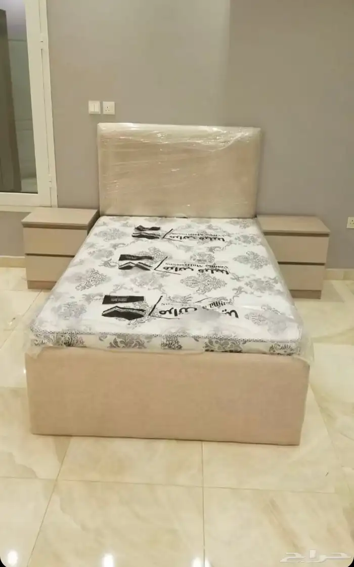 دواليب وأسرة وغرف نوم كاملة 0