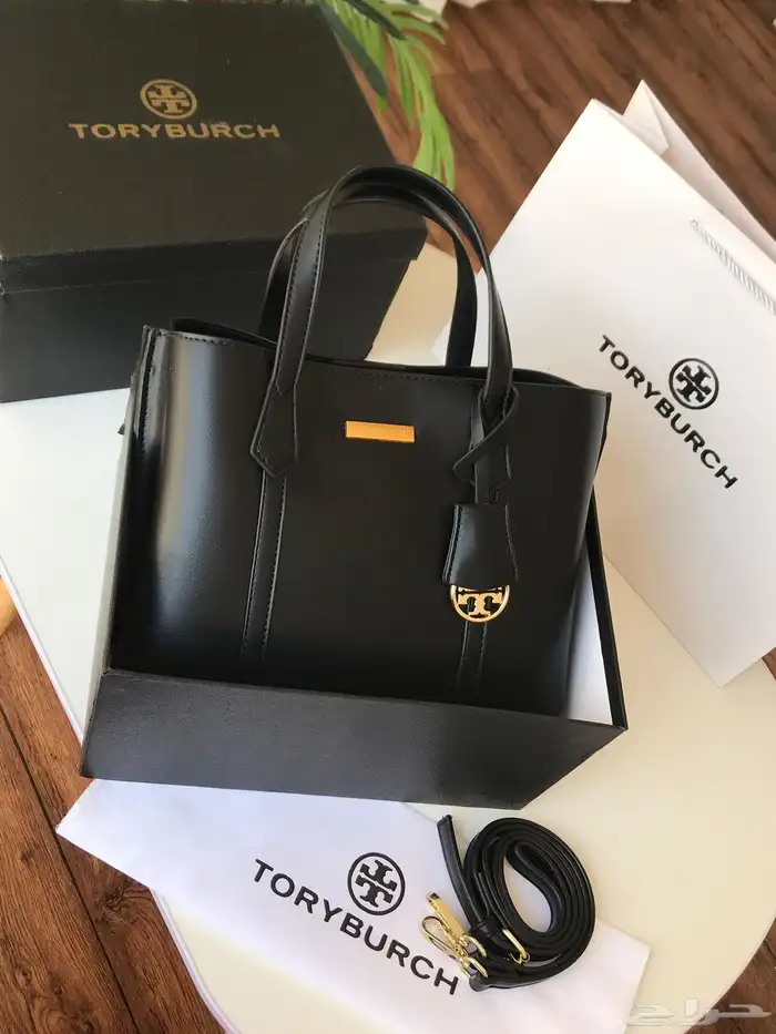 شنط براندات ماستر كوالتي وشوزات وساعات ماستر 24