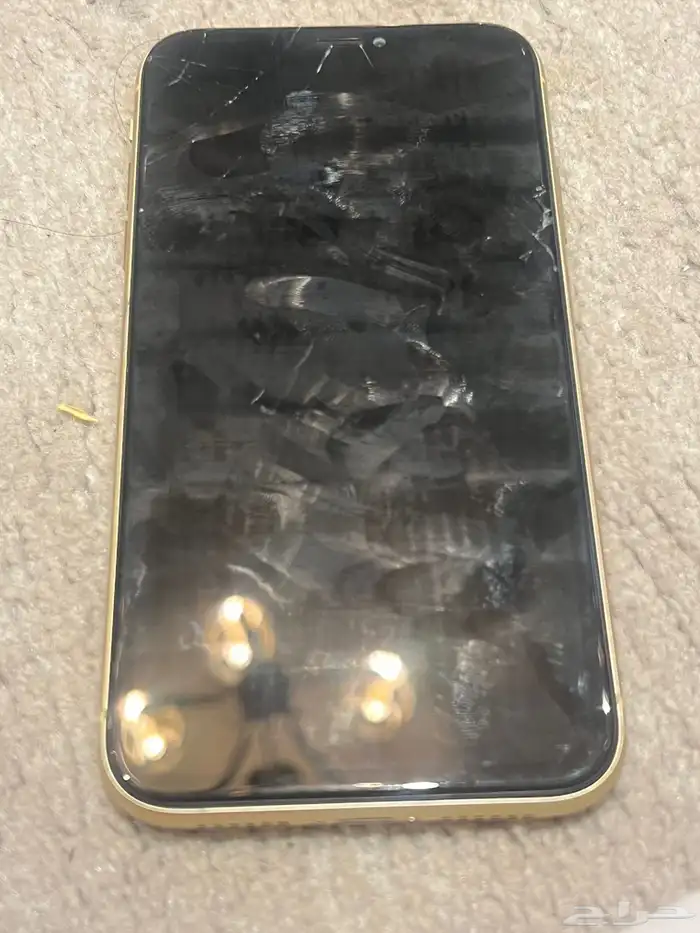 آيفون XR البطاريه 74 الجوال يحتاج شاشه فقط جوال نظيف 5