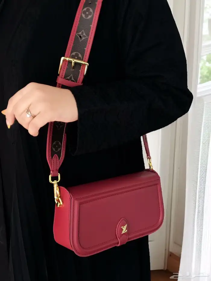 شنط براندات ماستر كوالتي وشوزات وساعات ماستر 30