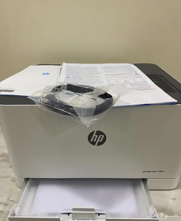 طابعة HP ملون 1