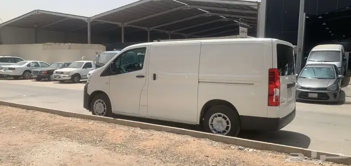 باص بضاعة بنزين ممشى2000 2