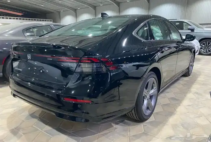 هوندا اكورد EXL فل بنزين سعودي 2024 10