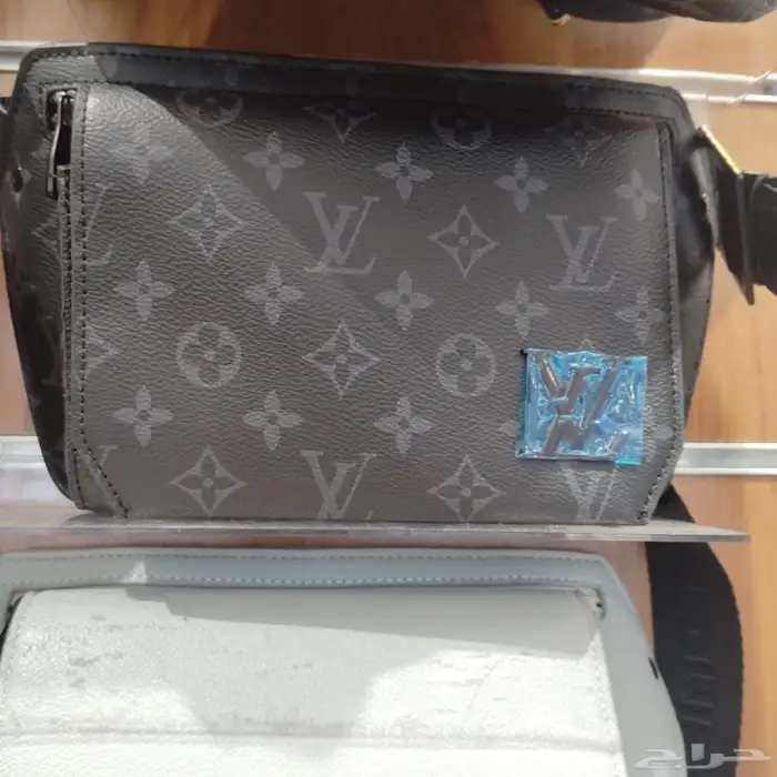 شنط براندات ماستر كوالتي وشوزات وساعات ماستر 69