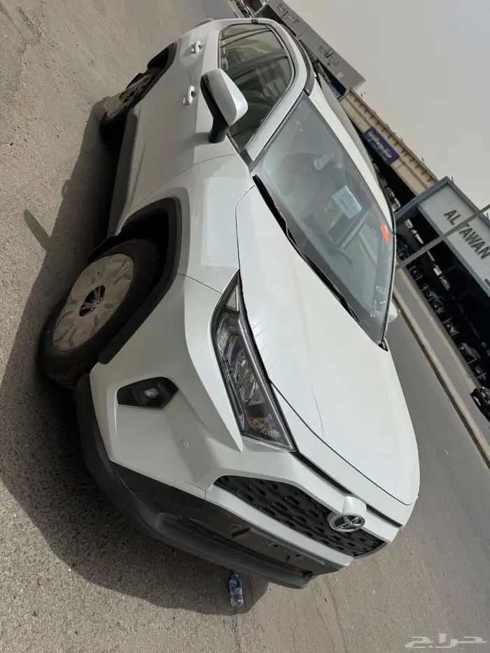 للبيع تويوتا راف فور XLE-2025 3