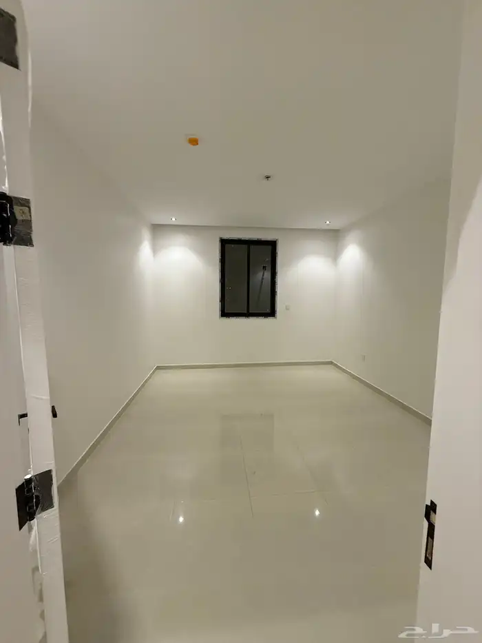 شقق عزاب وأفراد للإيجار الشهري 3