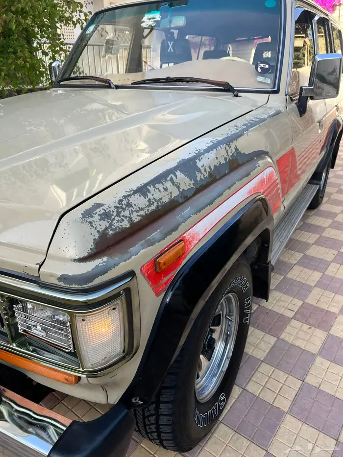 للبيع جيب تايوتا 89 10