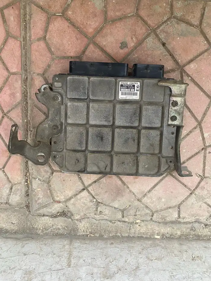 قطع كورولا 2010 9