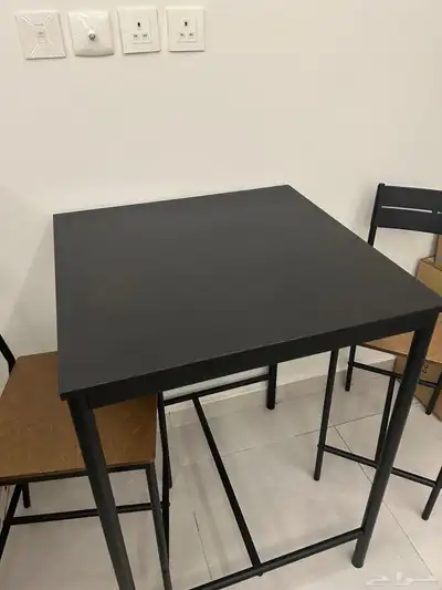 طاولة طعام 1