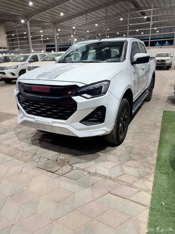 ايسوزو Gt 2025 اعلى فئه كاش وتمويل بنووك 0