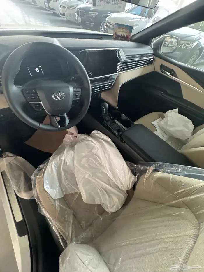 كامري 2025 فل كامل سعودي صادر لوحات 6