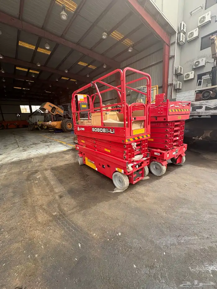سيزر لفت scissorlift و بوم لفتboomlift للبيع جميع المقاسات 0