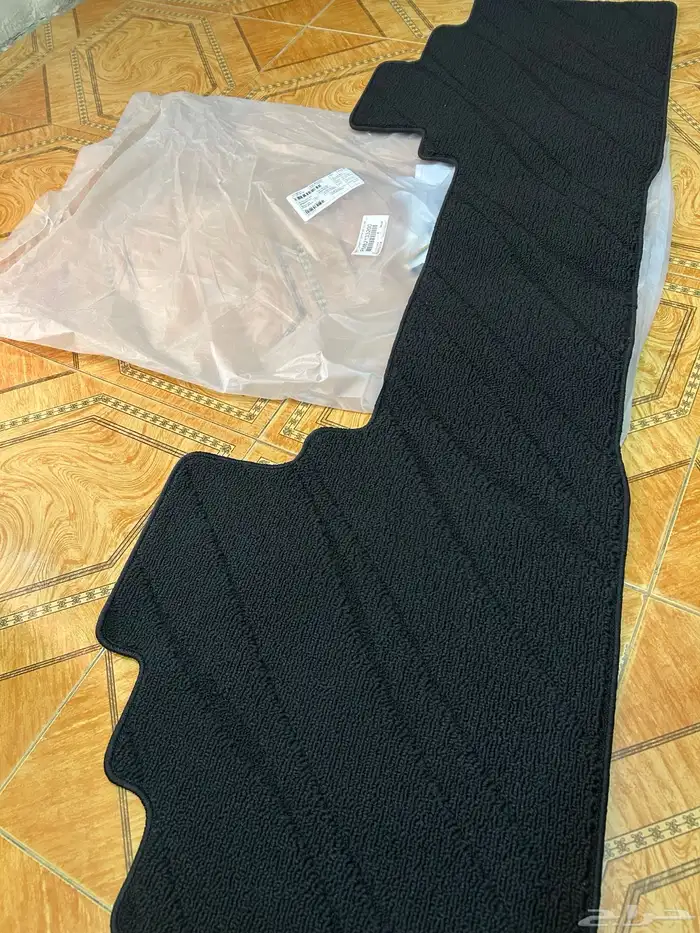 فرشاة وطايات كامري 2021-2025 1