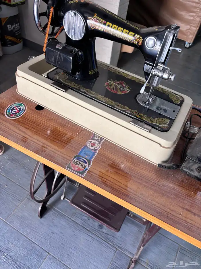 مكينة خياطه للبيع 0