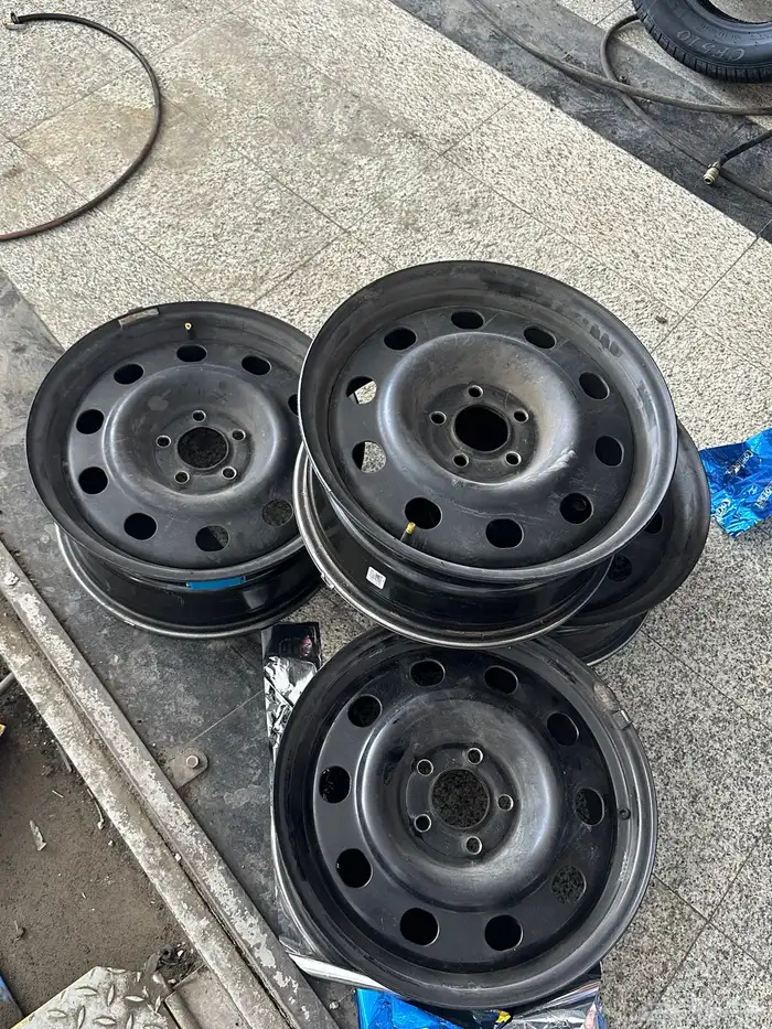 جنوط فورد فكتوريا بوليسي اصلي (تم البيع) 0