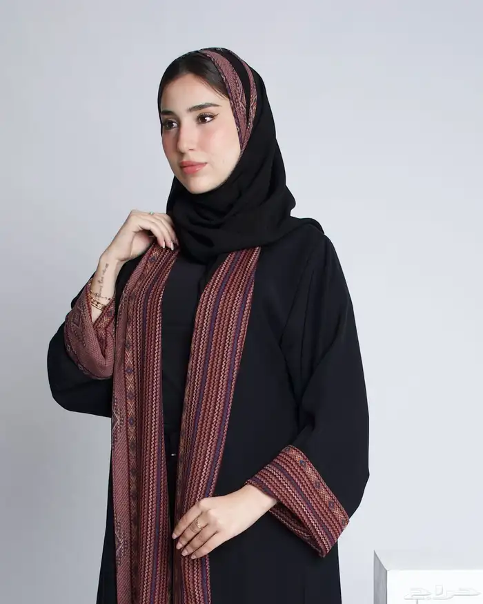 تصوير عبايات احترافي بجودة عاليه 3