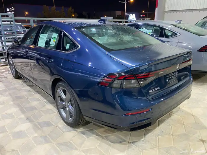 هوندا اكورد EXL فل بنزين سعودي 2024 4