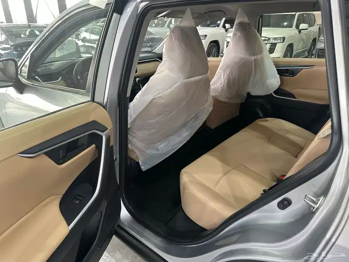 تويوتا راف فور 2022 8