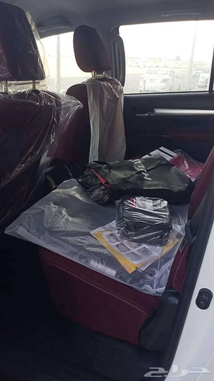 هايلوكس غمارتين بنزين اتوماتك دبل سوبر 2025 6