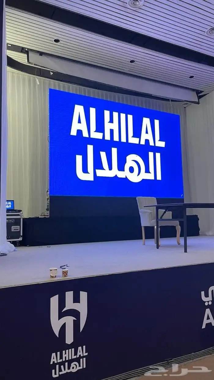 تنظيم معارض وبوثات شاشات p2.6 و p3 بالمتر وشاشات تفاعلية 4