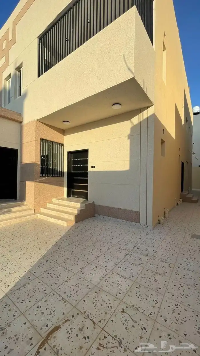 فله للبيع حي النظيم 0