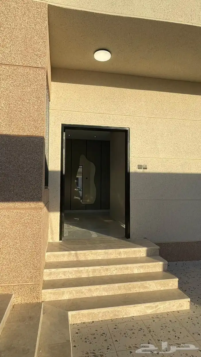 فله للبيع حي النظيم 2