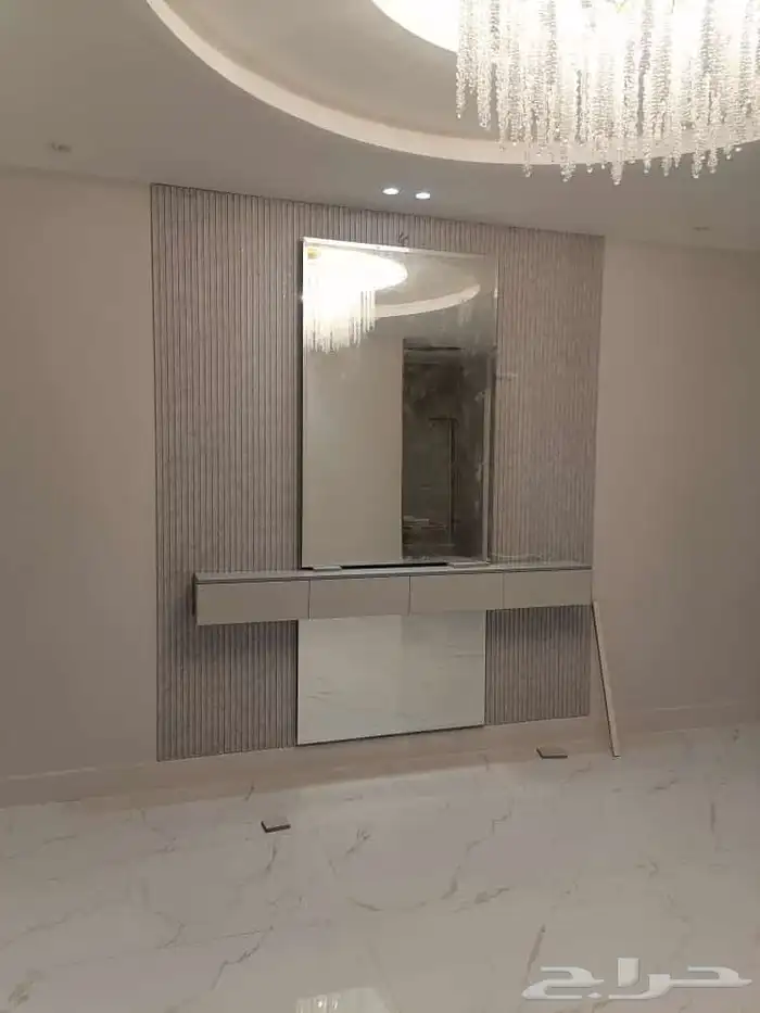 طاولات خدمه غرف نوم ديكورات للجدران 63