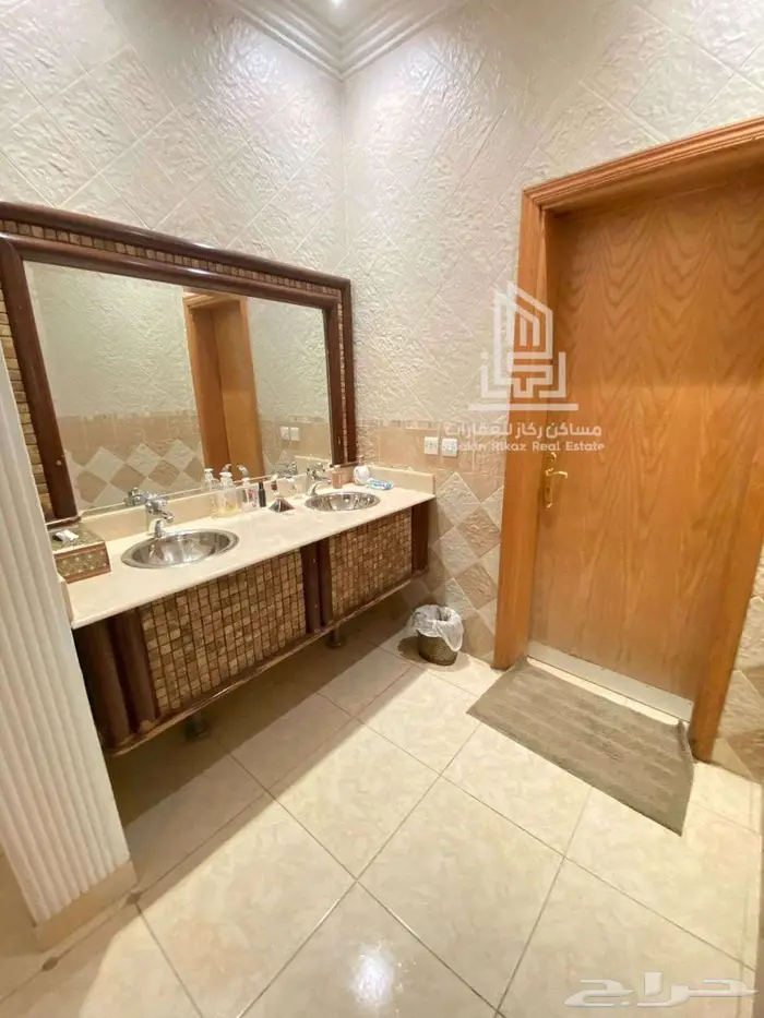 فيلا زاوية فاخرة مع مسبح خاص للبيع - حي الفيحاء الرياض 10