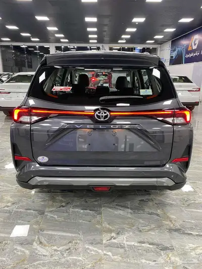 فيلوز GLX استاندر 2024 رمادي 3