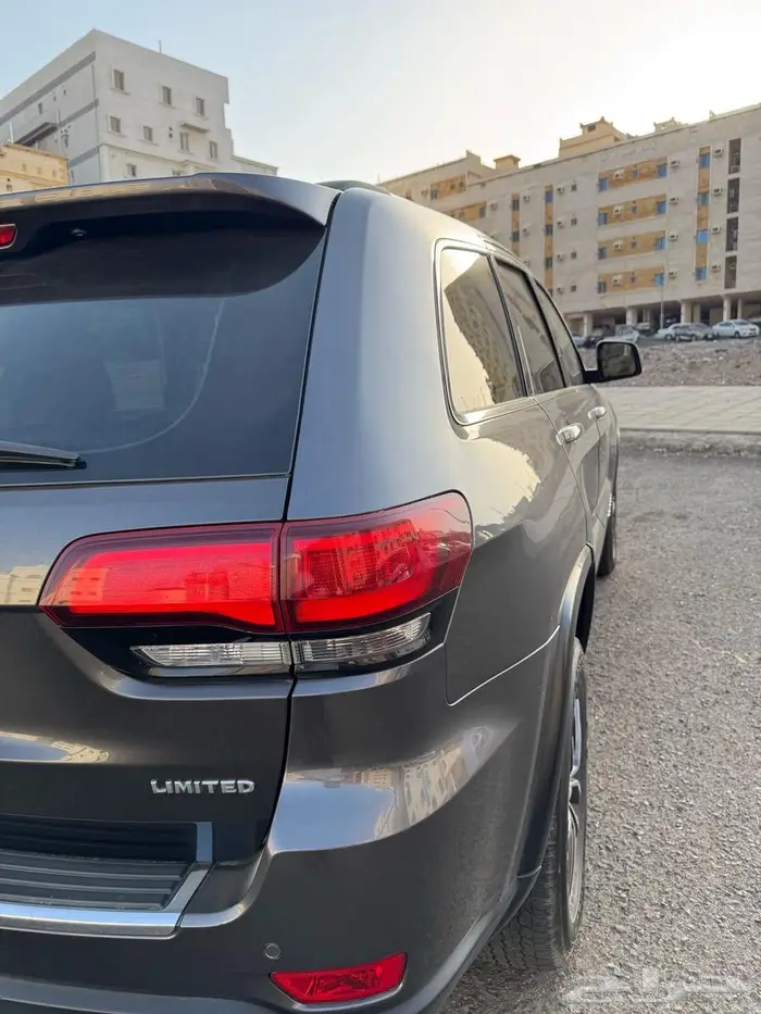 جراند شيروكي 2019 4