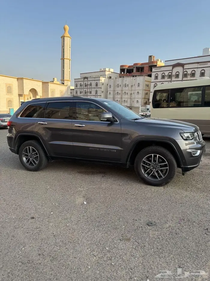 جراند شيروكي 2019 5