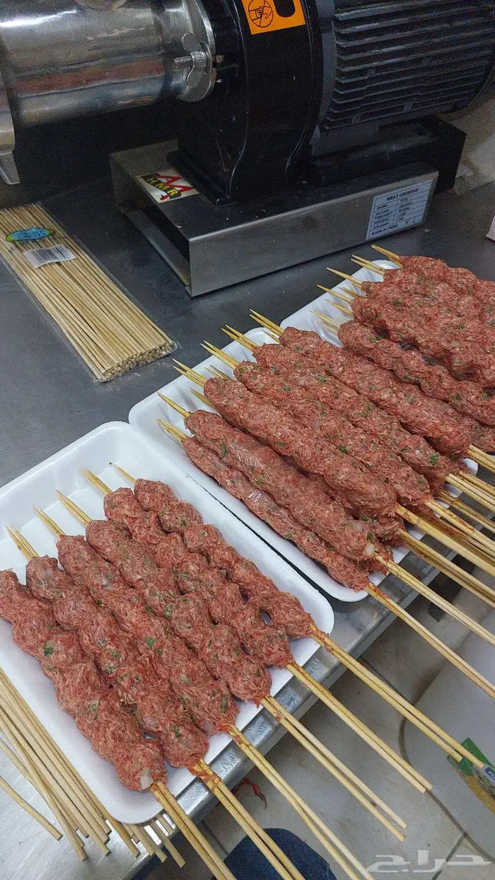 تدريب عمال معلم مشاوي وكبة ومقبلات 0