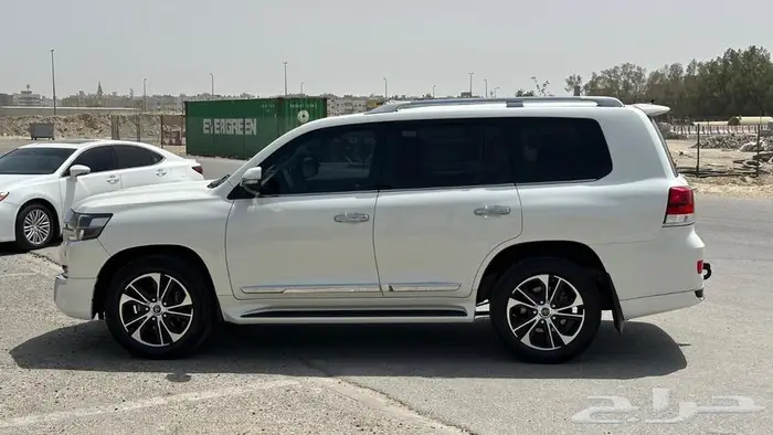 تويوتا لاندكروزر خليجي Toyota Land Cruiser 2021 GXR   GCC 1