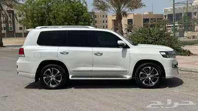 تويوتا لاندكروزر خليجي Toyota Land Cruiser 2021 GXR   GCC 3