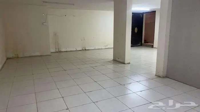 مستودع في الحلقة الشرقية حي الصيانة شارع سليمان الراجحي 1