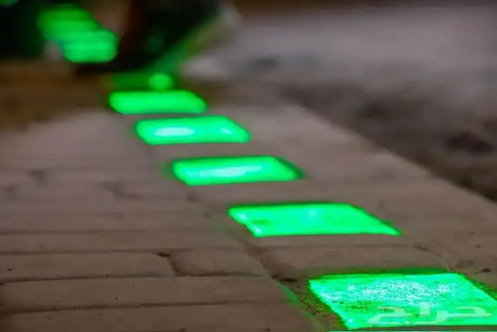 الانترلوك المضيئ 1