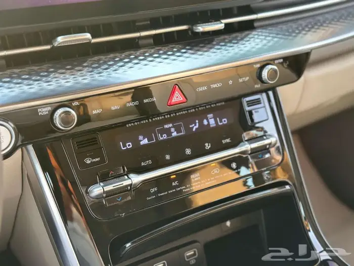 - KIA carnival VIP حالة ممتازة -2023- 6