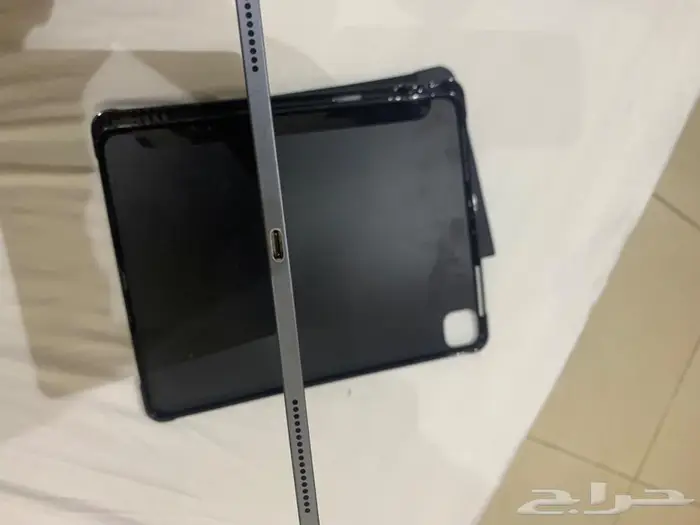 Ipad apple pro 12.9 الجيل الثالث للبيع المستعجل 4