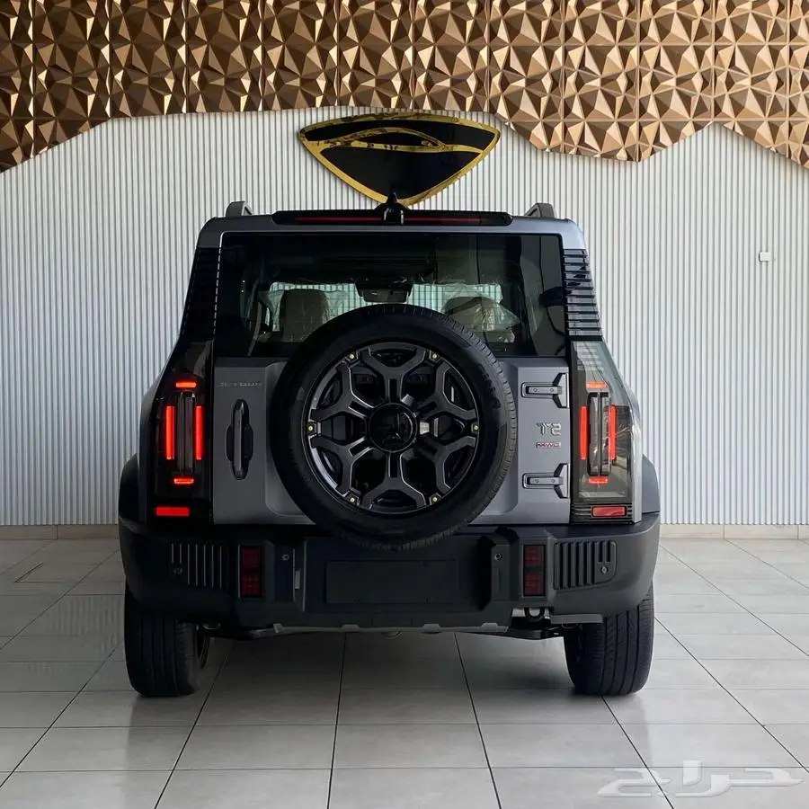 JETOUR T2 2025 GREY 3