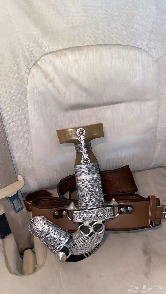 جنبيه حك زراف مطرح 6 السوم وصل 450 والحد 500 0