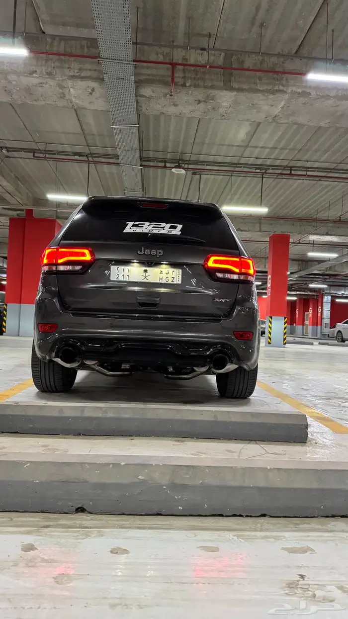 جيب جراند شيروكي 6.4 SRT 7