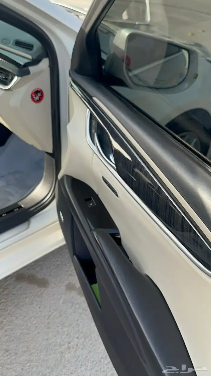 كاديلاك إكس تي إس XT4 V Sport بلاتينيوم 6V twin turbo 26