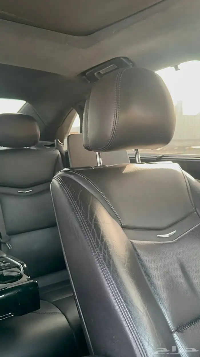 كاديلاك إكس تي إس XT4 V Sport بلاتينيوم 6V twin turbo 21